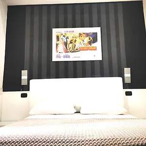Cinema House 2 Bed & Breakfast